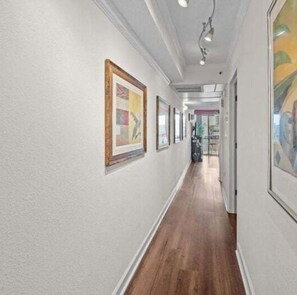 Interior - Myrtle Beach Oceanfront Escape w/Private Balcony - Stunning Beach & City Views (Myrtle Beach)