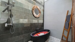 Villa, Pool View | Bathroom - Villa Cansavina (Seminyak)