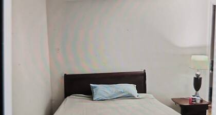 Cozy 1-bedroom studio in quaint Belleville with AC and gym access