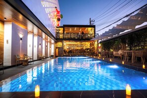 Outdoor pool - Diamond Hotel Buriram (Buriram)