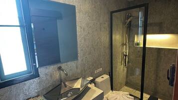 Deluxe-Einzelzimmer | Badezimmer