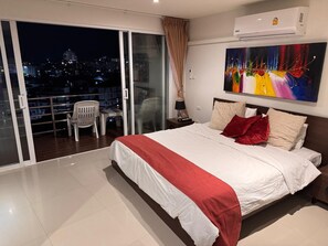 Apartment - Patong Beach Walking Street Seaview C257 (Patong)