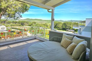 Terrace/patio - Perla Modern Penthouse 217, Lalzit Bay, Albania (Lalzit Bay)