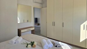 2 habitaciones, tabla de planchar con plancha y wifi gratis 
