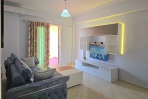 TV - Mandalay Suites By The Beach 079, Durres, Albania (Durres)