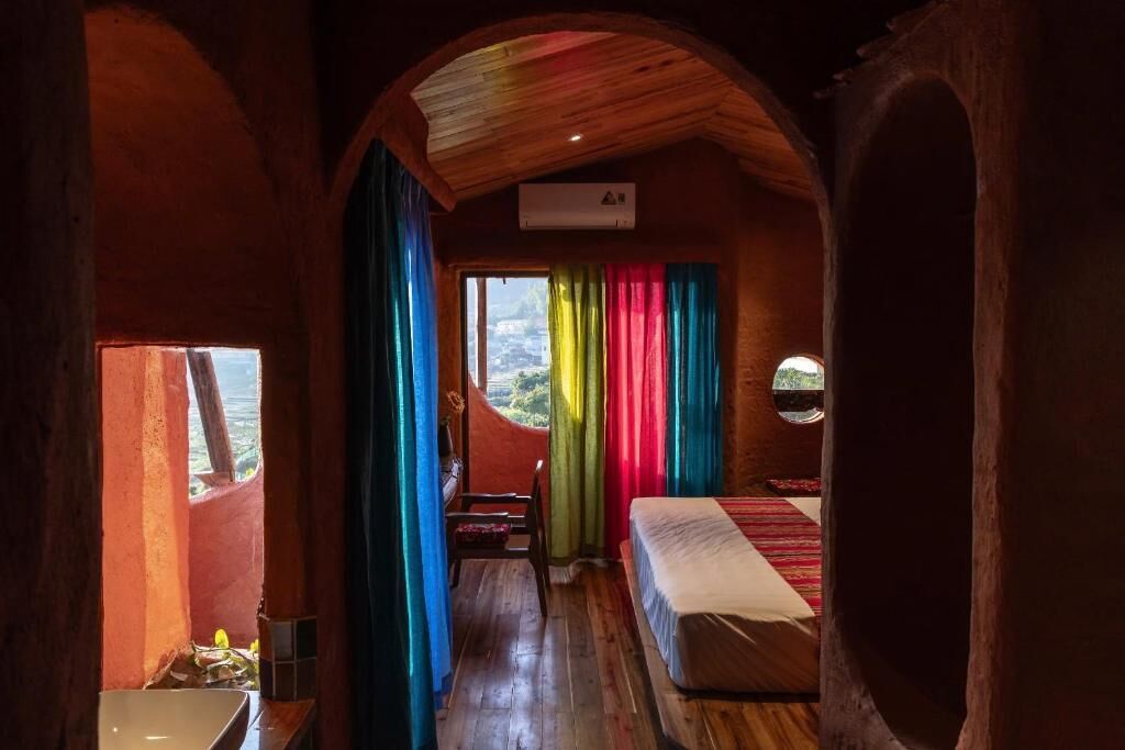 Estudio clásico, balcón, vistas a la ciudad