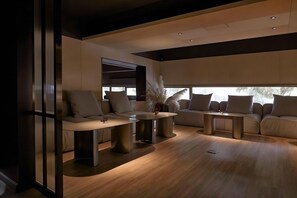 Interior - Industrial Luxury Hotel (Shenzhen)