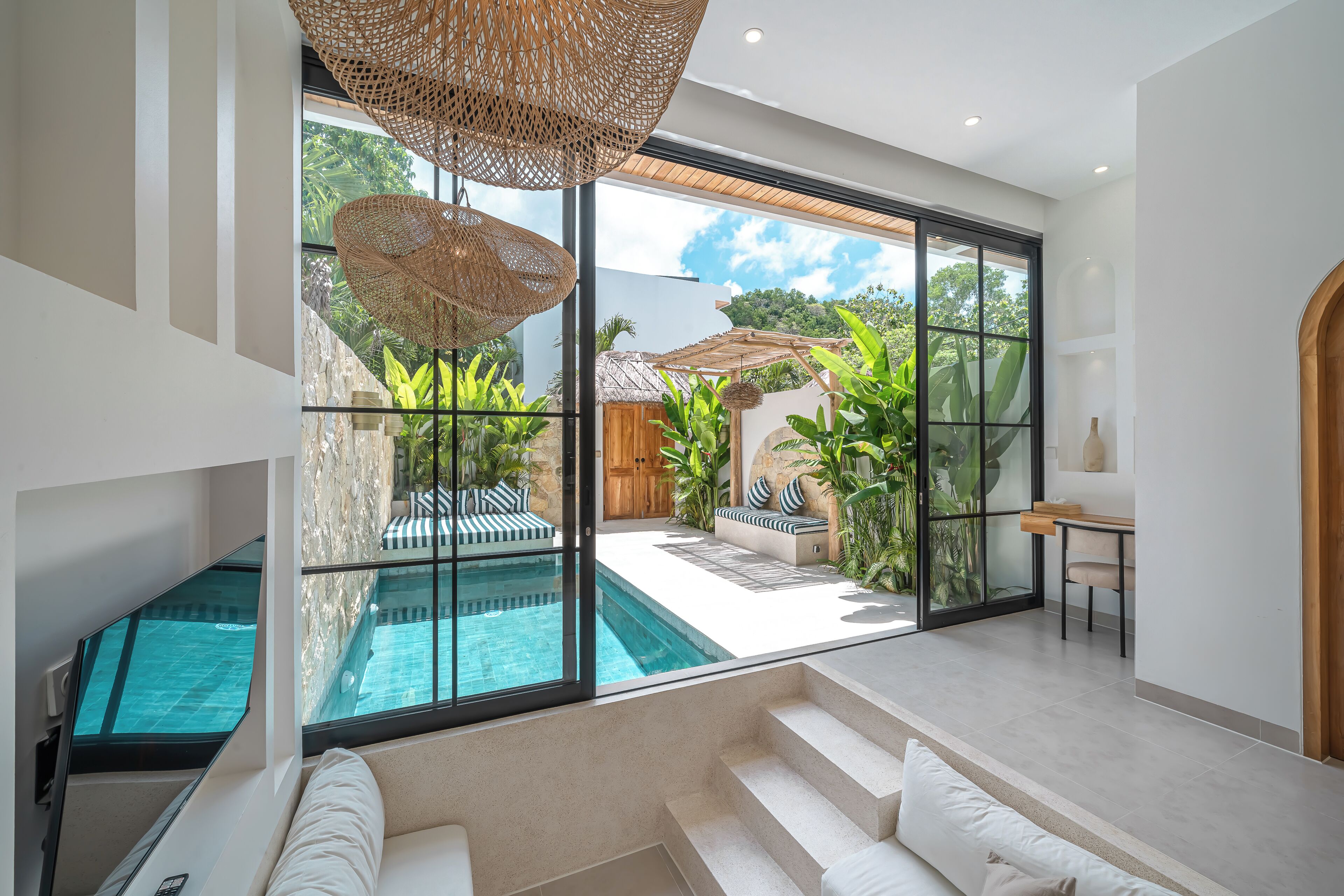Villa estándar, 1 habitación, patio, vista a la alberca | Sala de estar
