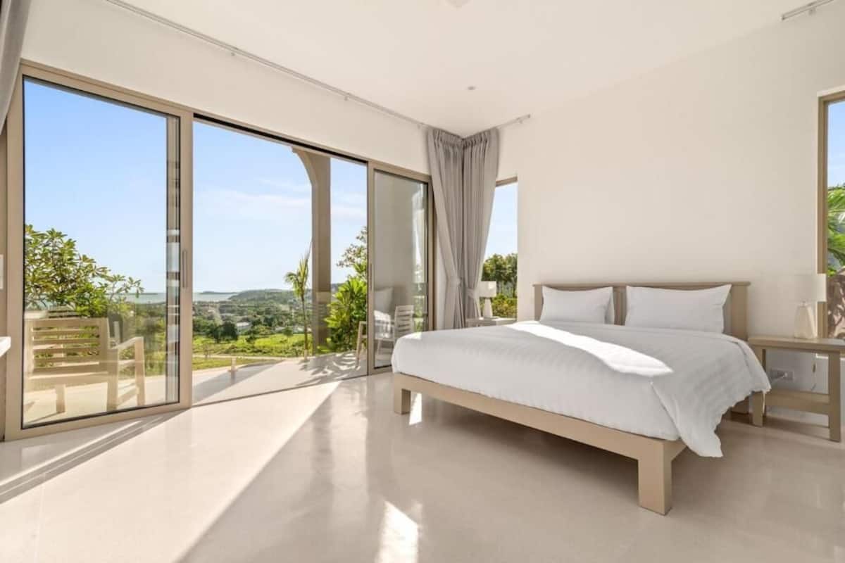 Villa, uitzicht op de baai