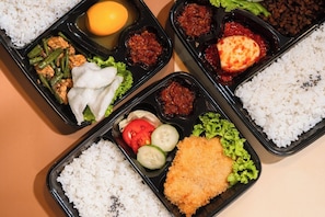 Food and drink - Bobobox Pods Malioboro (Yogyakarta)