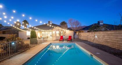 Desert Oasis Near White Sands w/ Pool & Game Room