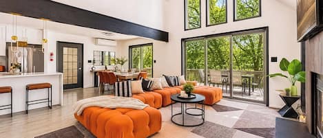 TV, fireplace, offices