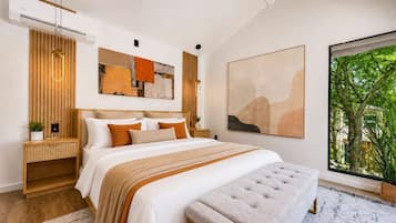 5 bedrooms, WiFi, bed sheets