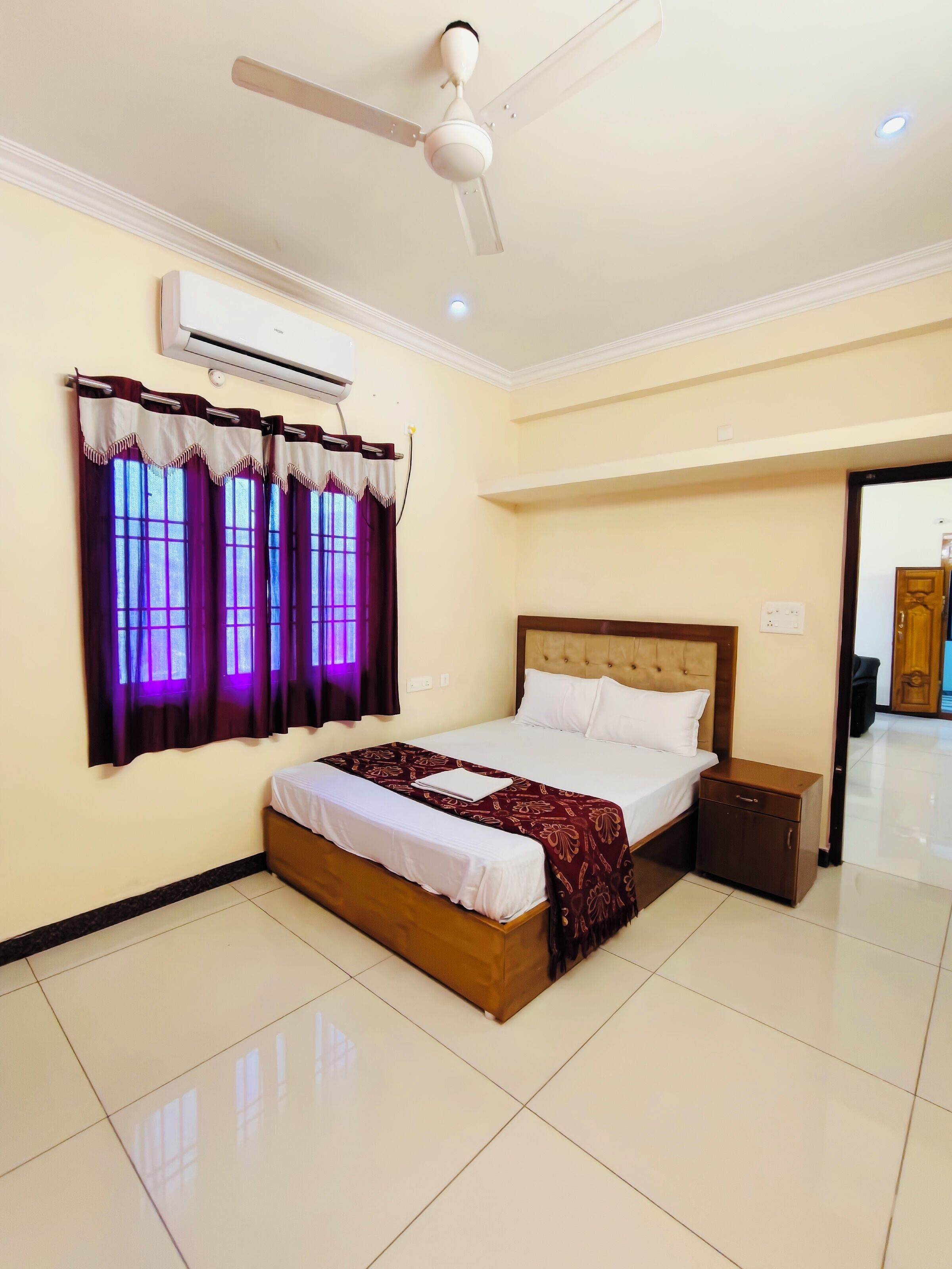 Lägenhet Deluxe - balkong - utsikt mot staden