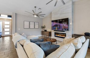 Smart-TV, Kamin