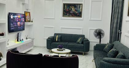 Luxury 4BR duplex in Lekki with ps5, snooker & mini gym