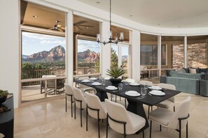 Outdoor dining - Château Sedona, Views, Spa, Decks, Theater (Sedona)