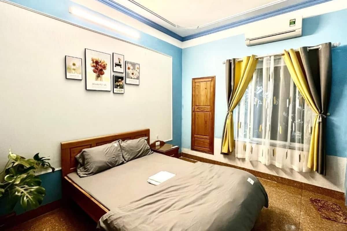 Basic Studio, Balcony, City View