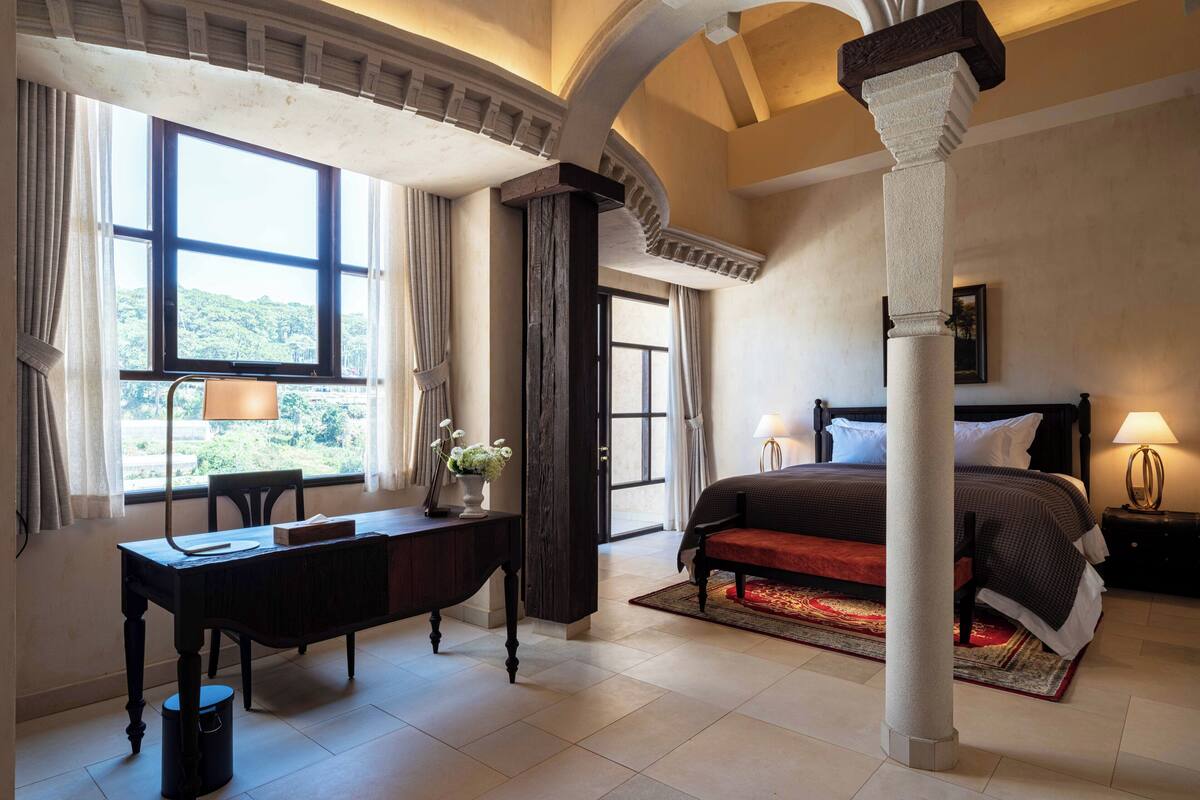 Phòng Suite (The Fantaisie Castle) | Két bảo mật tại phòng, màn/rèm cản sáng, phòng cách âm