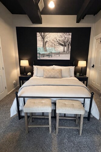 Riverside apartment in Bay City perfect for your next getaway