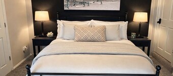 Riverside apartment in Bay City perfect for your next getaway