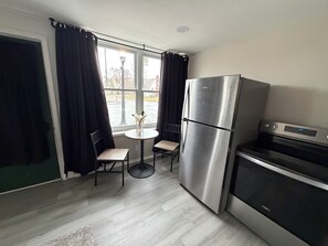 Interior - Riverside apartment in Bay City perfect for your next getaway (Bay City)