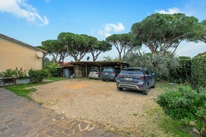 Appartement Familial, plusieurs chambres (Villa Adriana Capalbio) | Enceinte de l’hébergement