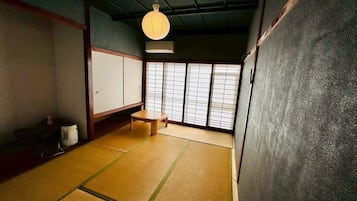 Family Villa, Sea View, Beachside | Interior