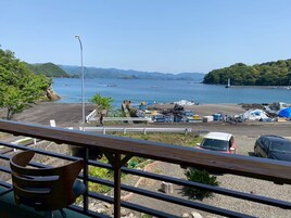 Vila família, vista para o mar, ao lado da praia | Área da propriedade