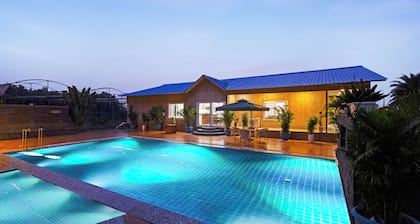 Alaya Stays Aurea 4 BHK Farm With Pool
