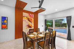 Luxury-Villa | Speisen