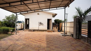 Enceinte de lâhĂ©bergement