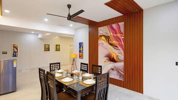 Luxe villa | Dineren