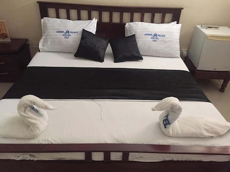 Wifi gratis y ropa de cama . Jundan Palace Hotel Mombasa