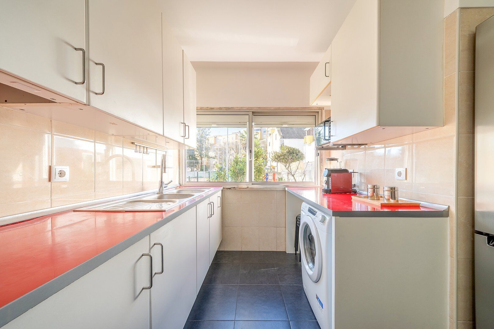 Fridge, microwave, oven, dishwasher