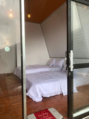 Chambre Quadruple Familiale, vue montagne