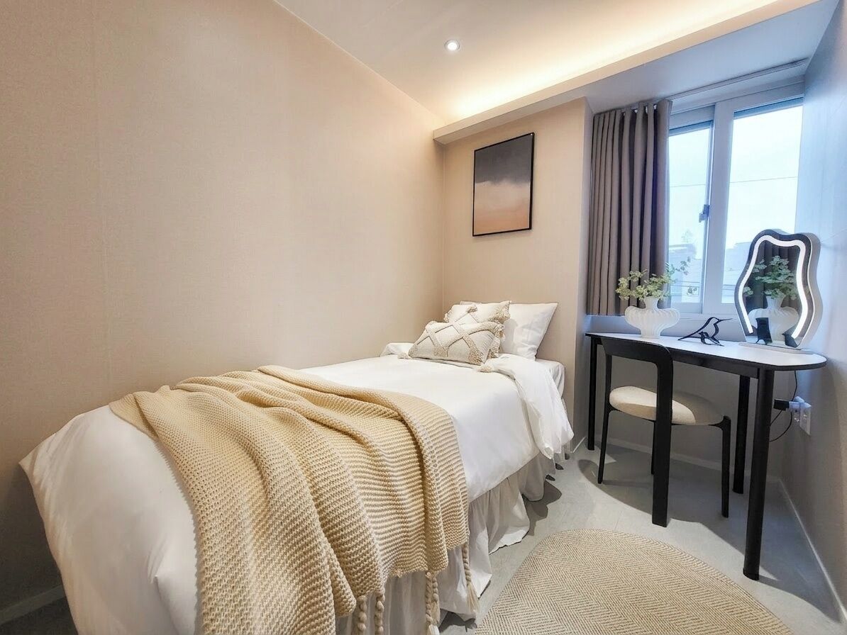 Superior Single Room