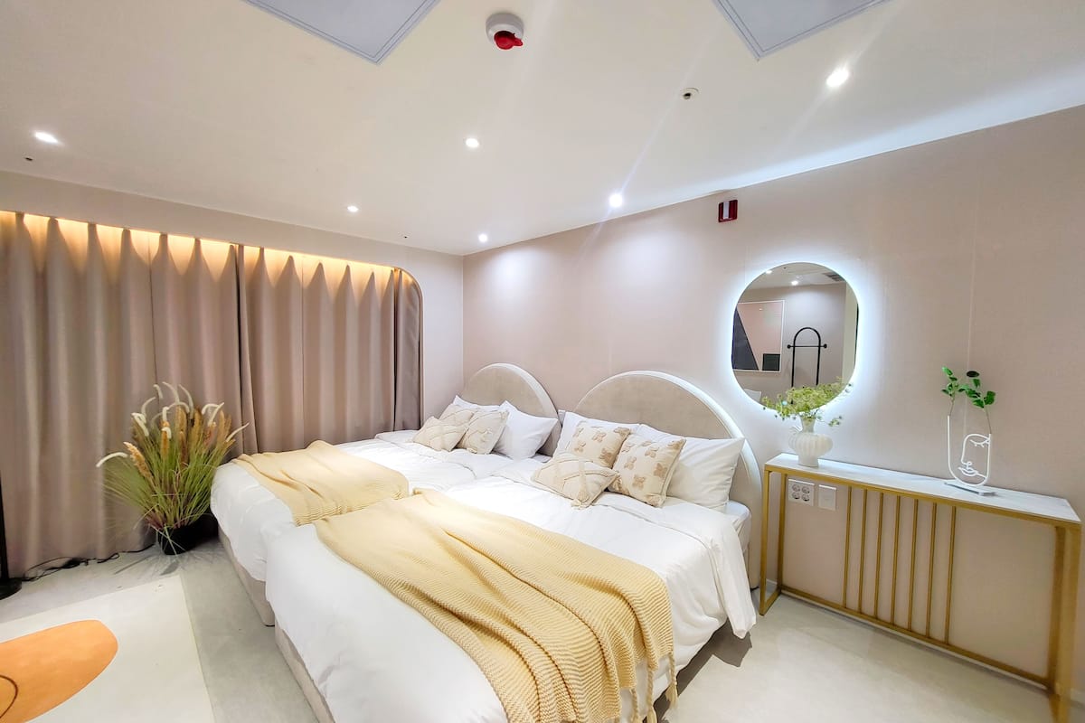 Premium Family Suite