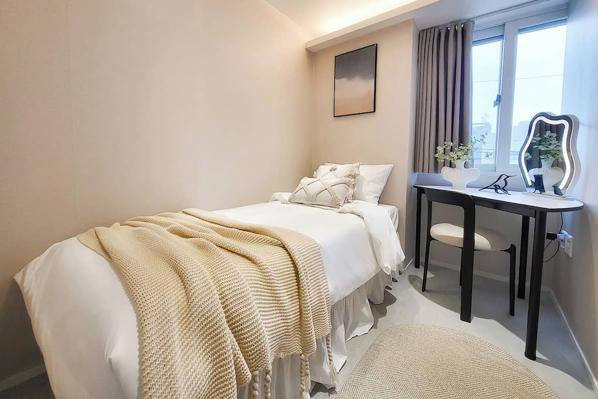 Superior Single Room