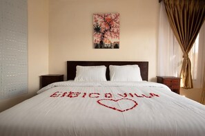 Deluxe Suite, 1 Queen Bed, Air conditioning, Courtyard View | Free WiFi - Gibico Lakeside Villas Kintamani (Kintamani)
