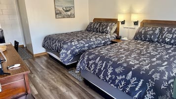 Double Room | Desk, free WiFi