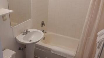 Single Room | Bathroom