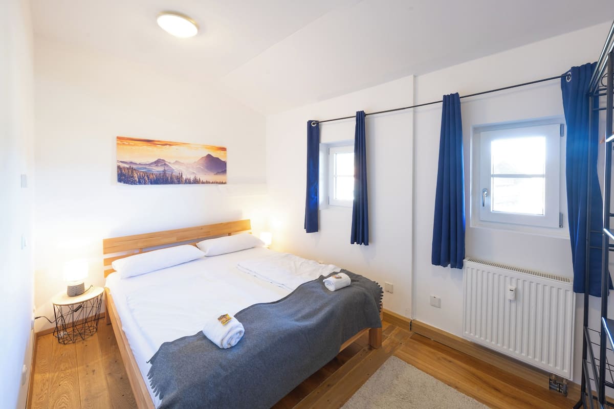 Alloggio Standard su due livelli, vista montagna