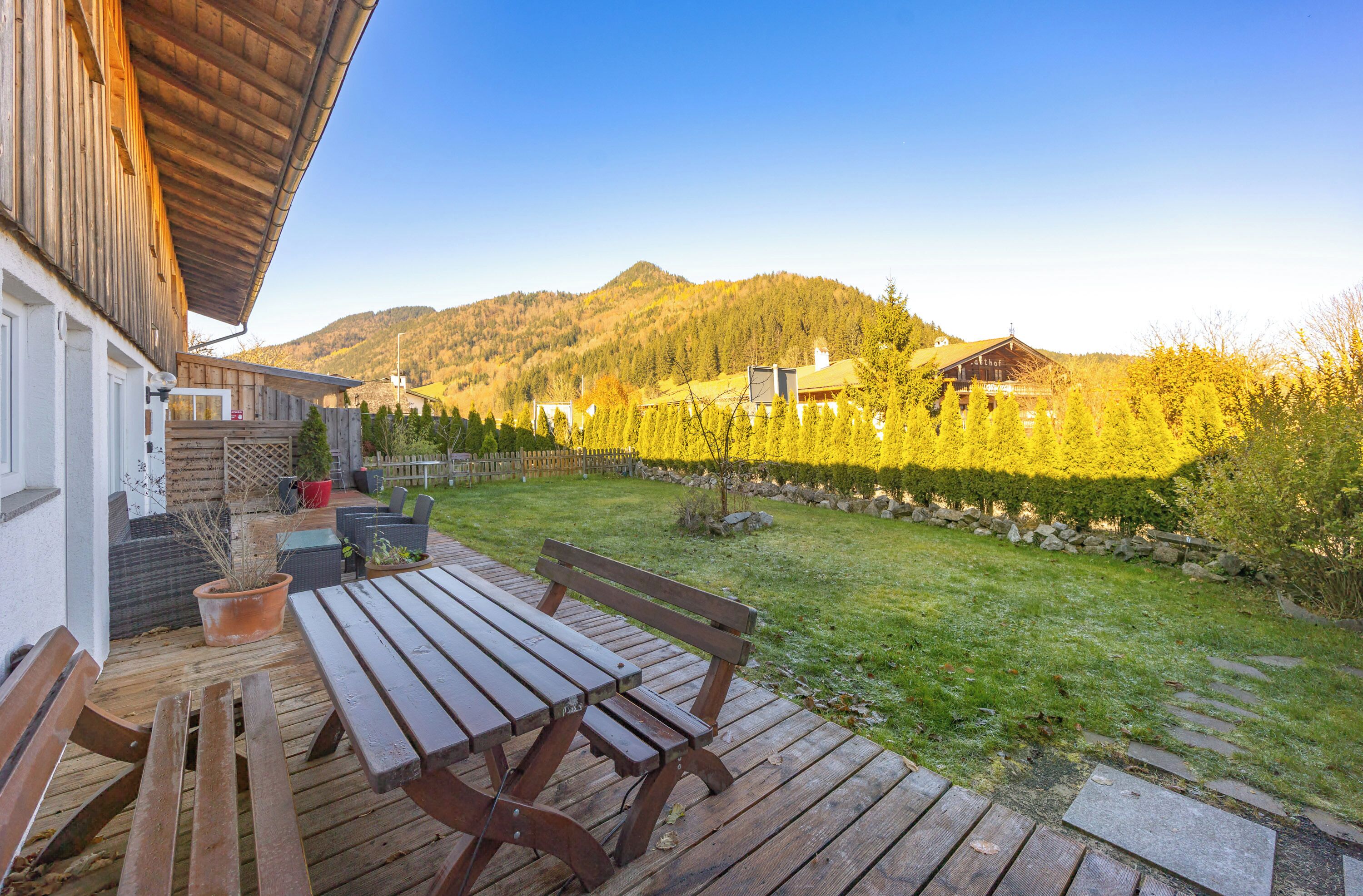 Familien-Loft, Bergblick | Blick auf den Garten