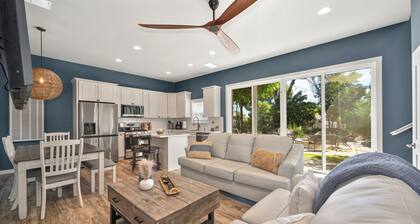 Private Luxury Pool House – Walk to Historic Folsom & Sutter St