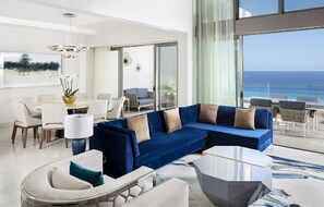 Smart TV, video games, table football, video library - 4BR Loft at Garza Blanca Cabo-Oceanfront Luxury + Private Terrace (Cabo San Lucas)