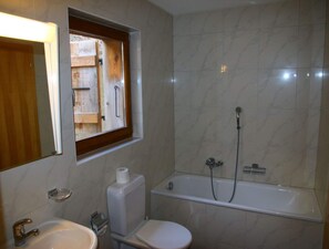 Classic Apartment, 3 Bedrooms | Bathroom | Bathtub, hair dryer - Apartment in Valais Near Cable Car (Nendaz)