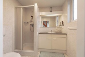 Shower - Holiday Home Near Dutch Beach With Pool (Sint Maartensvlotbrug)
