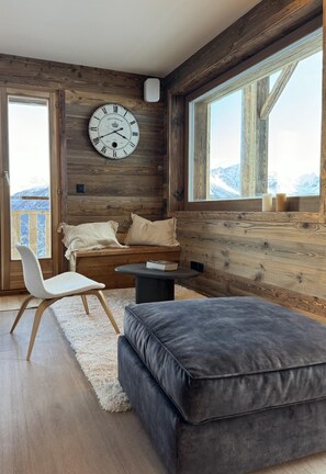 Chalet Confort, 5 habitaciones | 10 habitaciones, muebles diferentes y tabla de planchar con plancha 