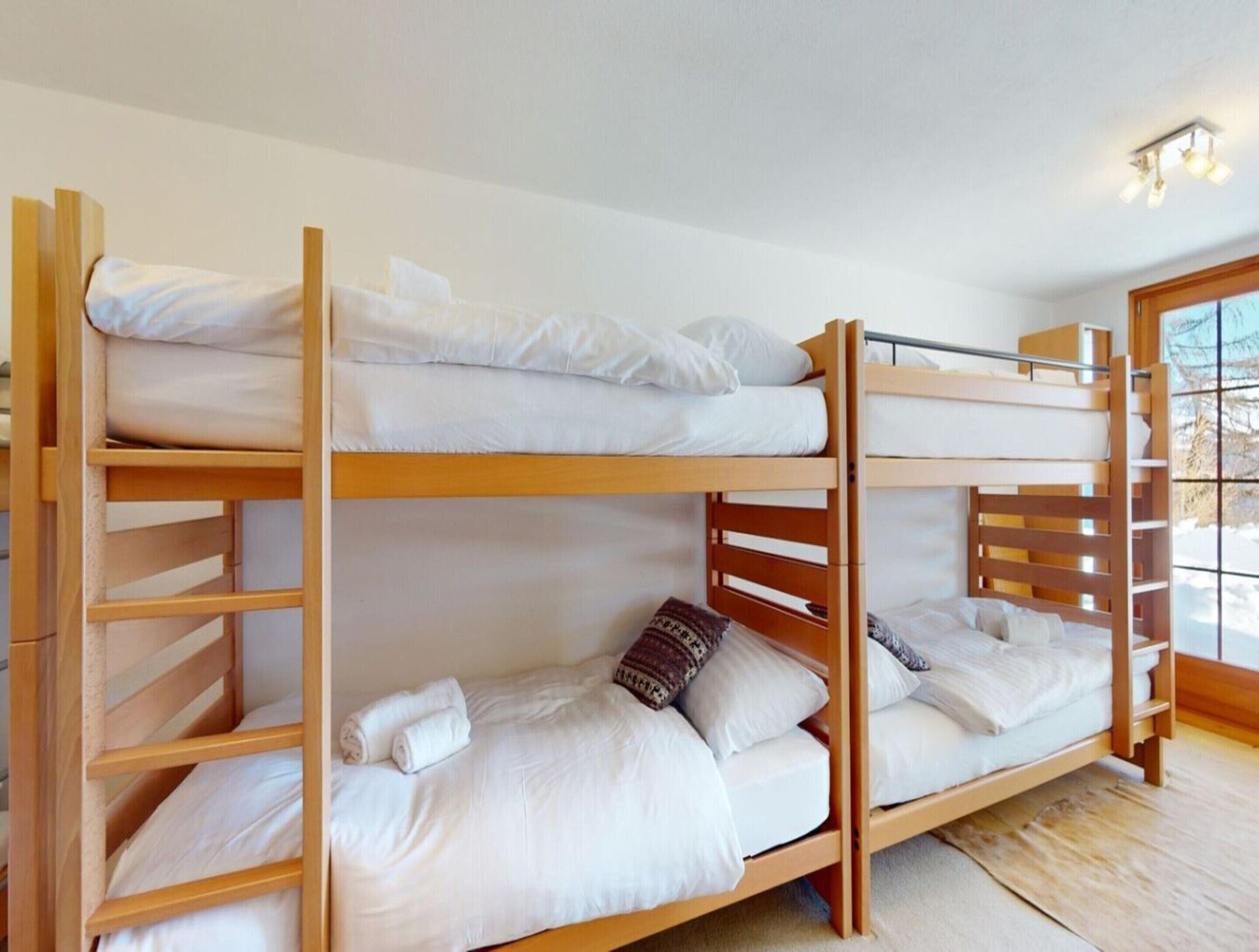 Chalet classique, 5 chambres | 10 chambres, ameublement unique, fer et planche à repasser